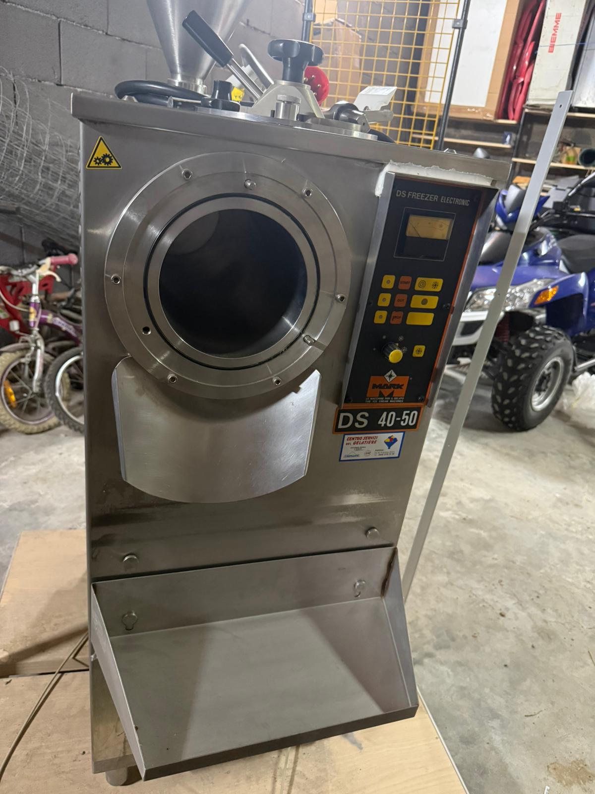 Vendo mantecatore professionale per gelato Mark DS 40-50 Mark usato in vendita a Regalbuto