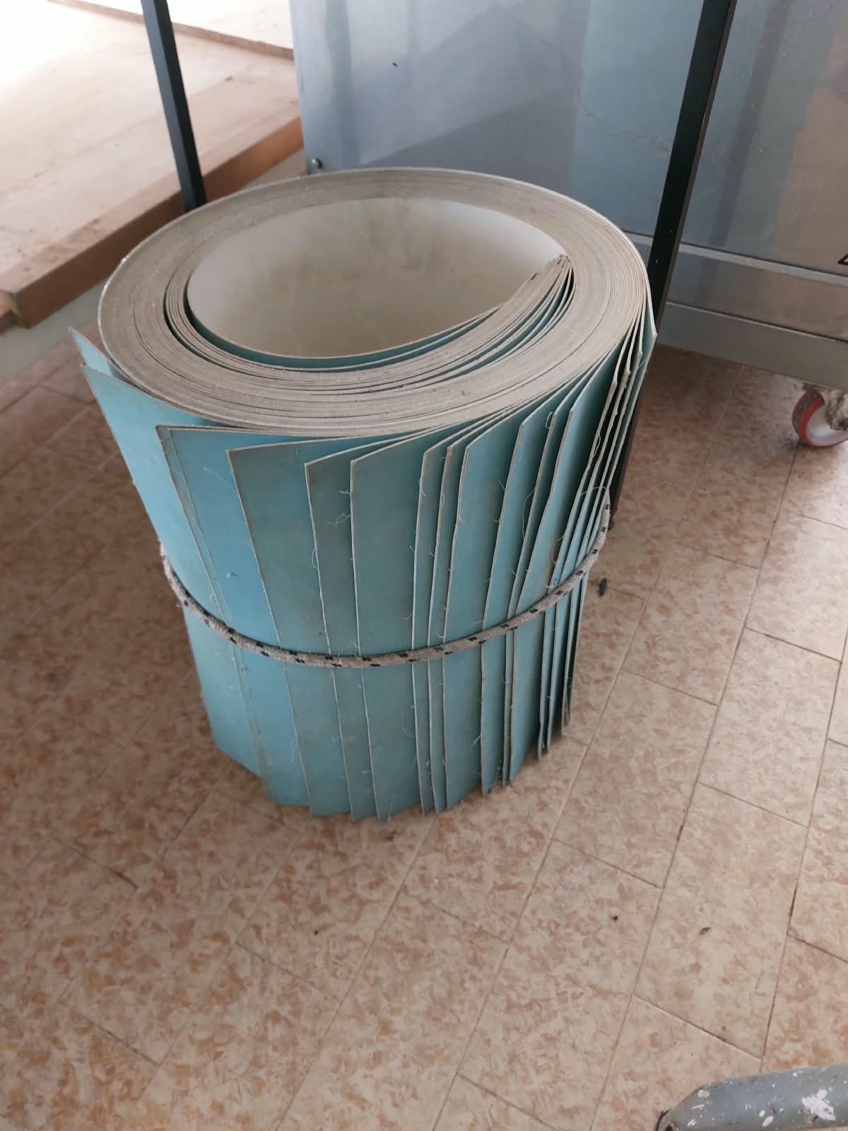 Forno rotor con carrello portatrglie,e altro forno a 4 bocche usato in vendita a Rialto