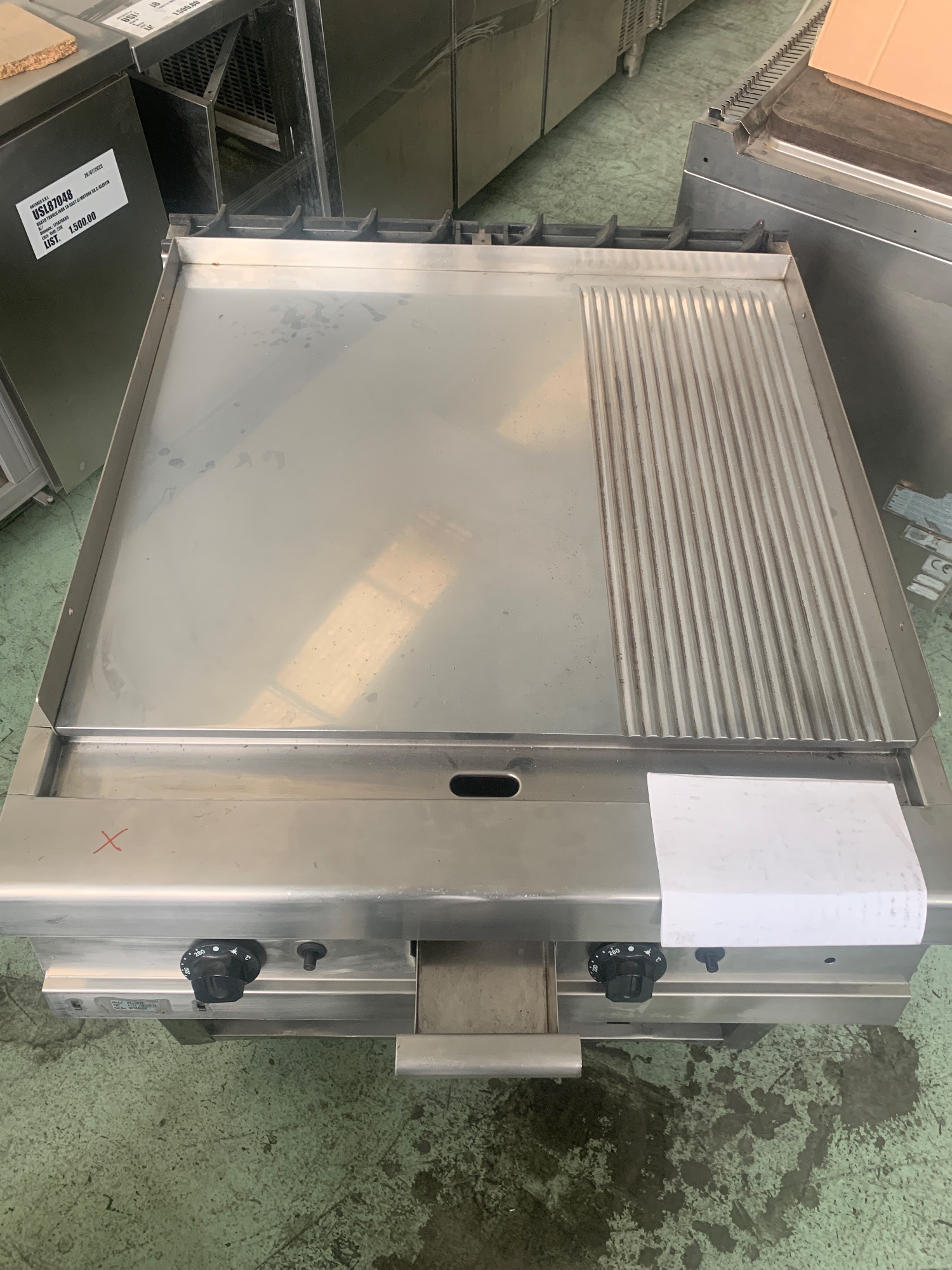 Fri Top Gas/Metano, cromo 2/3 liscio , 1/3 rigato, 80x90x85 usato in vendita a Faenza
