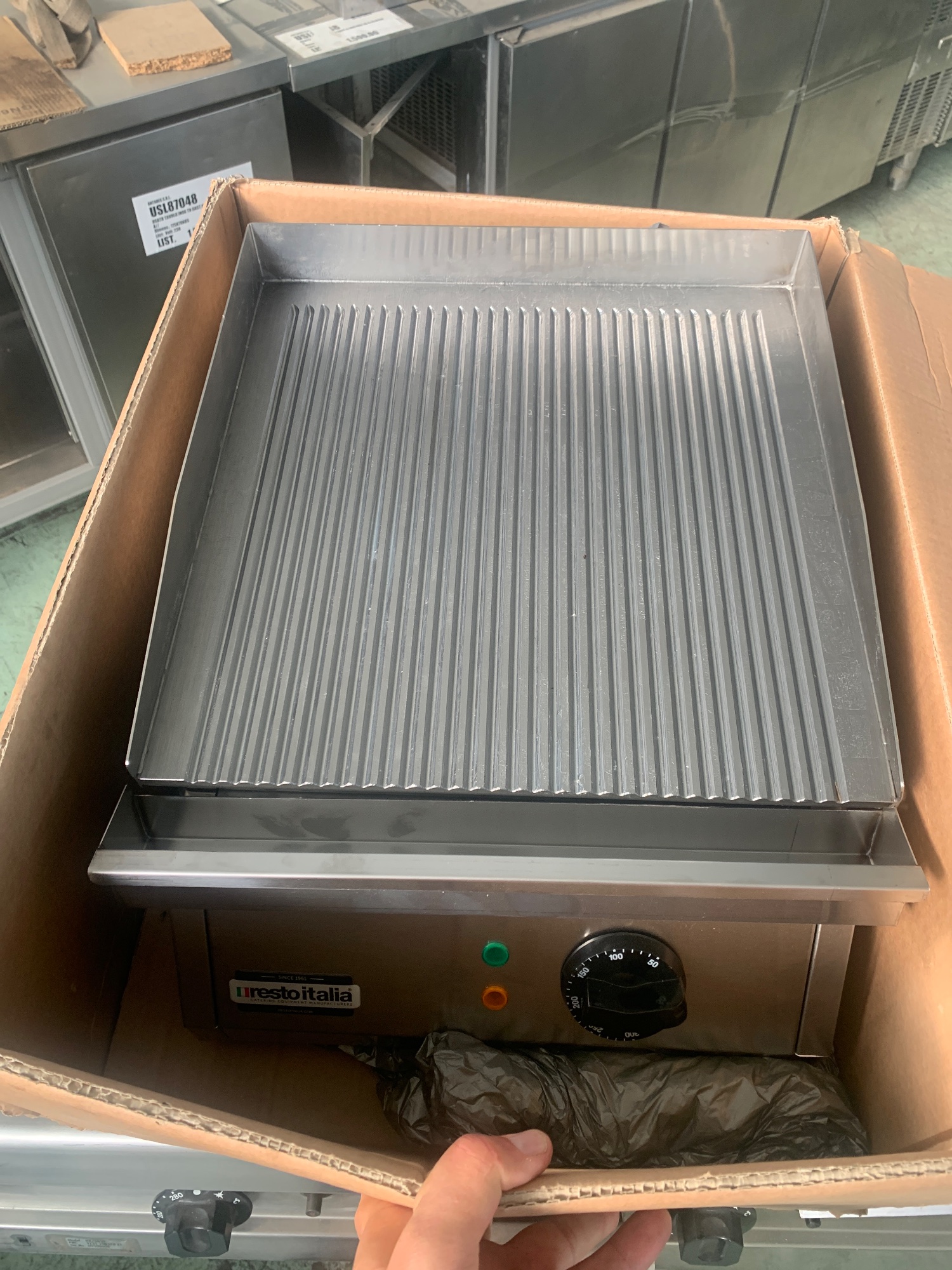 Fri top rigato elettrico da banco nuovo 37/40/25 Restoitalia usato in vendita a Faenza
